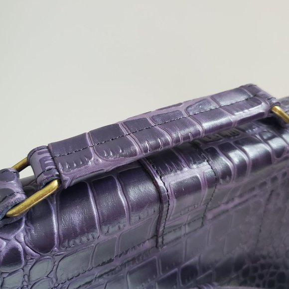 Chic Purple Crocodile-Embossed Women's Bag - Picture 11 of 16